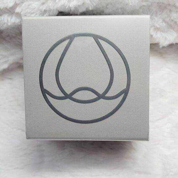 Pendrell Aquaglow Hydrate Cream Large Size 1.7 Ounce New in Sealed Box - Picture 5 of 8